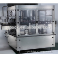 Rotary type positioning labeling machine for beer bottle